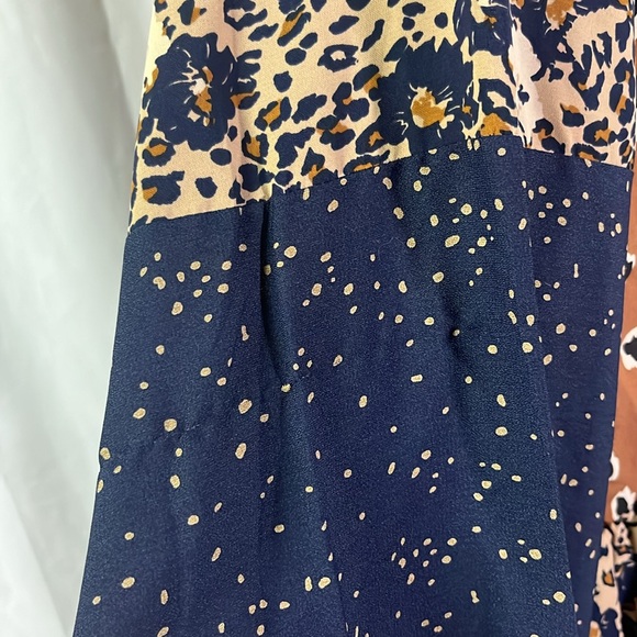 Hailey & Co. Navy Brown & Beige Mixed Print V-Neck Babydoll Blouse - Picture 9 of 16